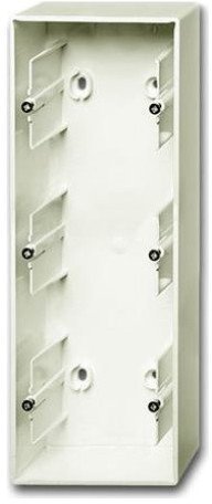 Коробка для открытого монтажа, 3 поста, серия future, цвет слоновая кость, 2CKA001799A0916 в Казани